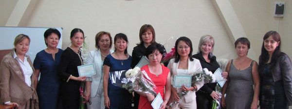 Состоялось торжественное вручение квалификационных свидетельств ...